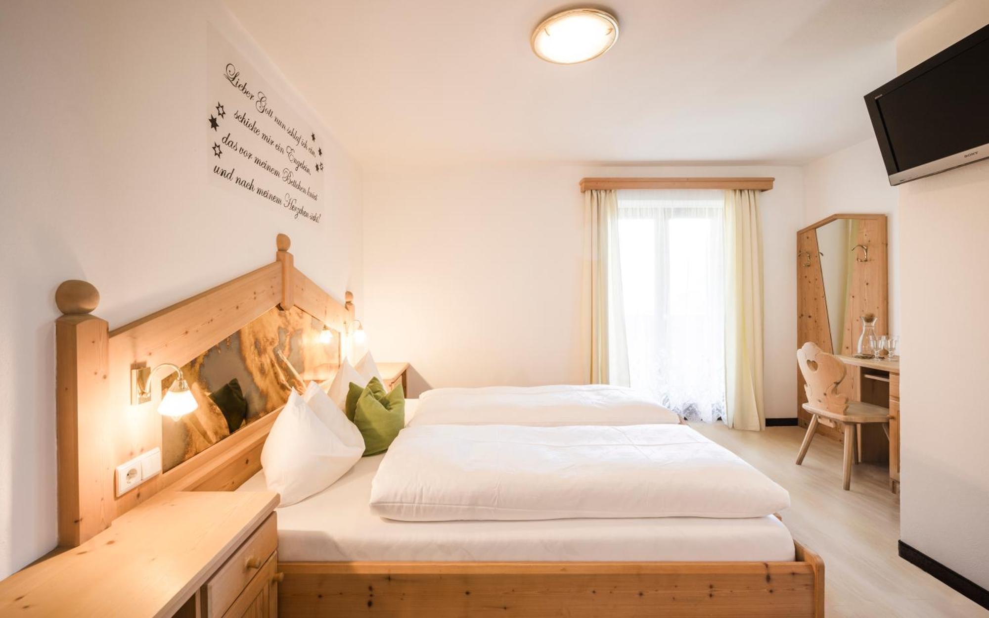 Boutique Pension Erlacher - Adults Only Вілландро Екстер'єр фото